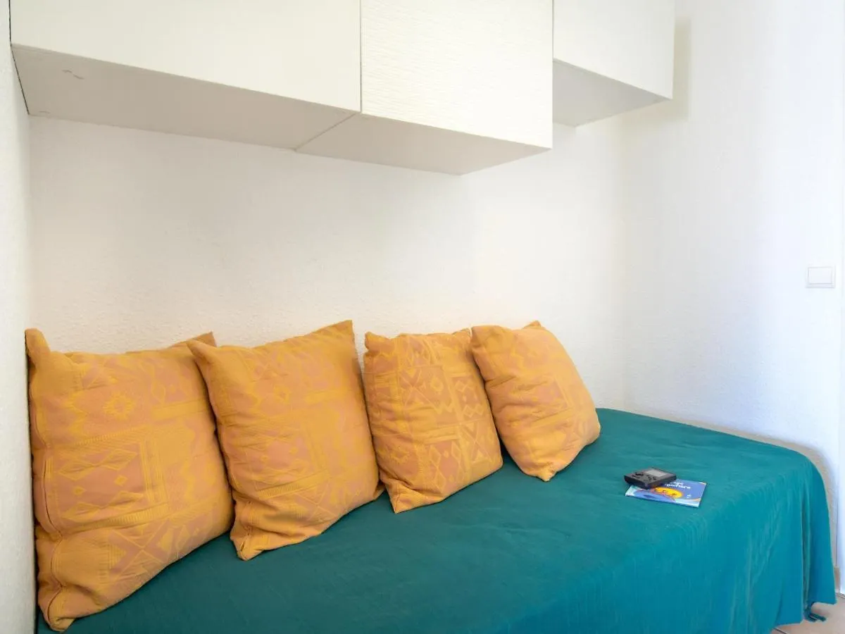 Studio Proche Plage Et Commerces Avec Clim, Wi-Fi Et Balcon - Fr-1-466A-30 Saint-Raphael  0*, Saint-Raphael (Var)